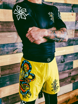 MEN'S DRAGON SERPENT HORNET YELLOW FIGHT SHORTS