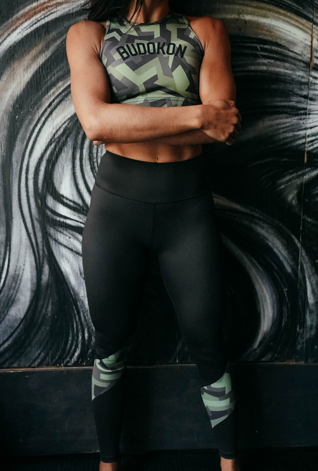 THE TECHNO CAMO LEGGINGS