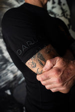 THE MEN'S GURUKILLER BAMBOO SHORT SLEEVE RASHGUARD
