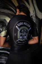 WOMEN'S TECHNO CAMO SHORT SLEEVE RASH GUARD