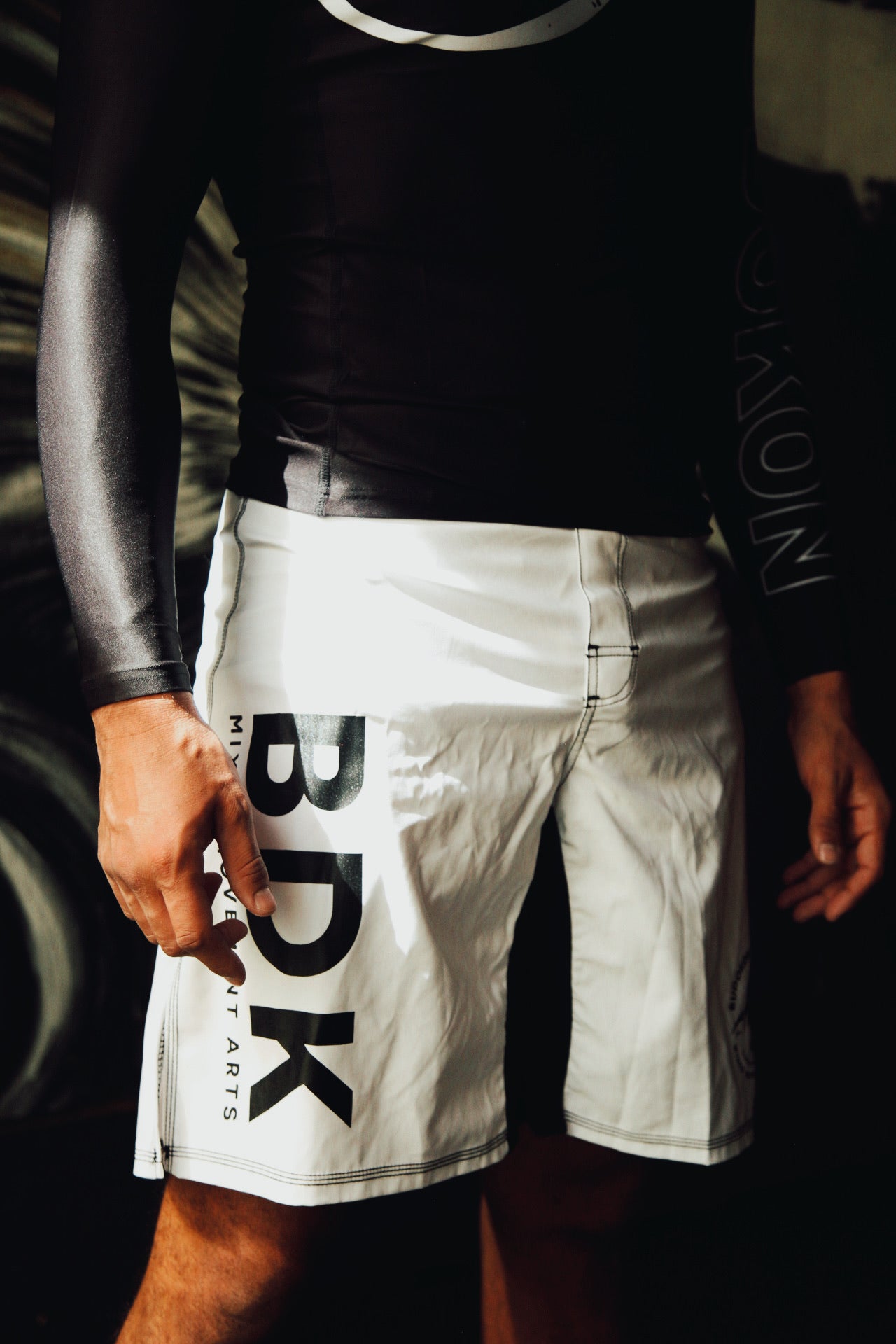 THE CLASSIC WHITE BDK FIGHT SHORTS