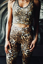 THE SHE-LEOPARD SET