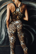 THE SHE-LEOPARD SET