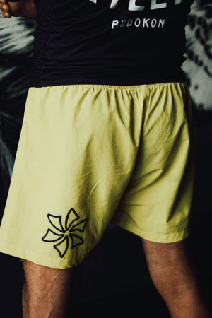 MEN'S DRAGON SERPENT HORNET YELLOW FIGHT SHORTS