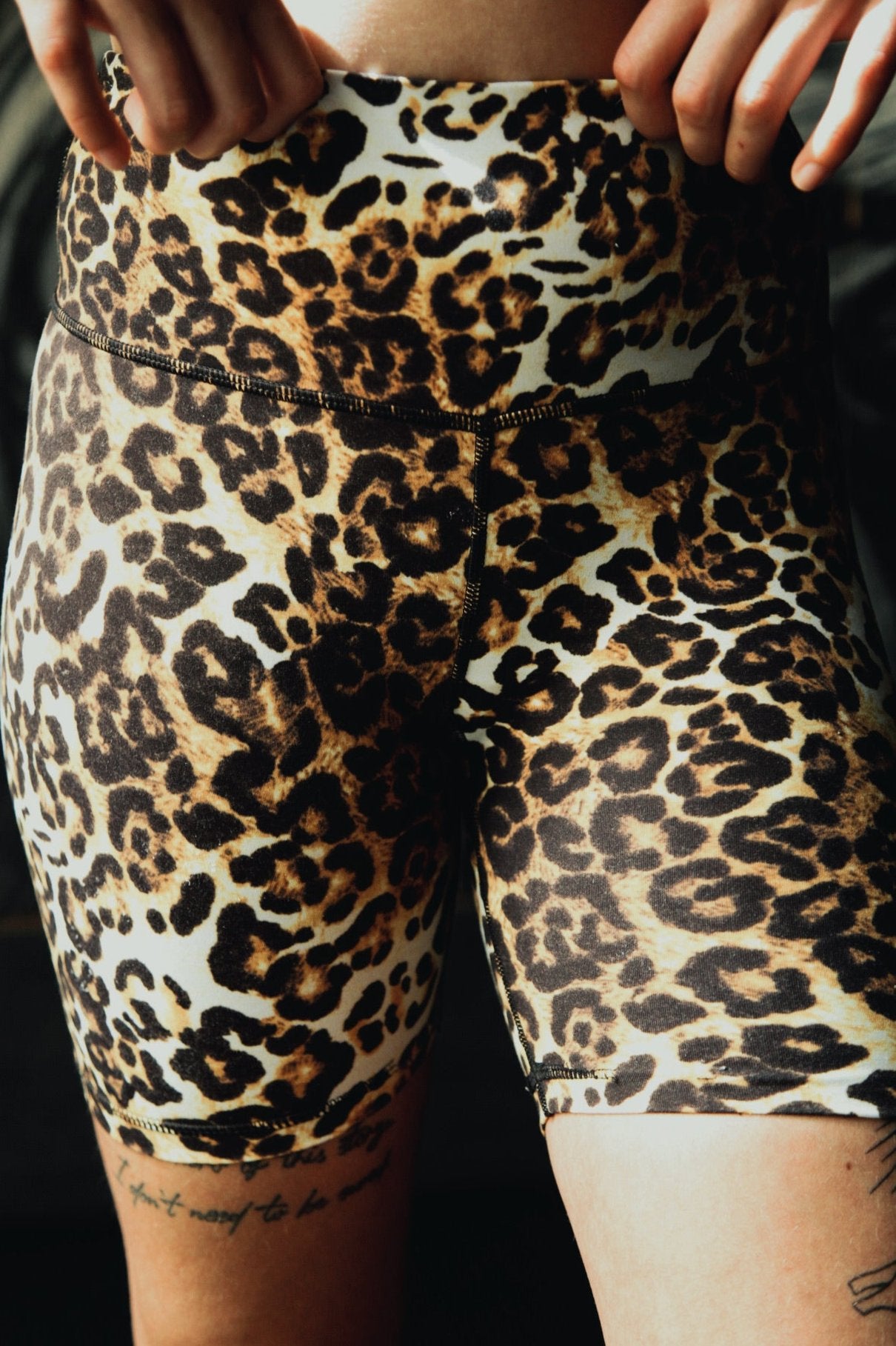 SHE-LEOPARD BIKER