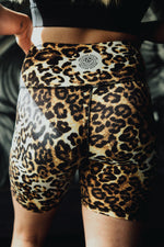 SHE-LEOPARD BIKER